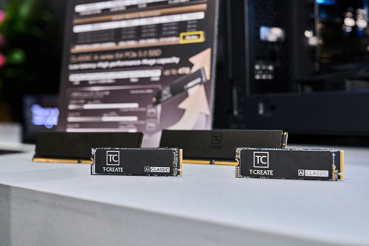 T-CREATE I54 Ai PCIe 5.0 SSD，傳輸速度可達 14,000 MB/s 。