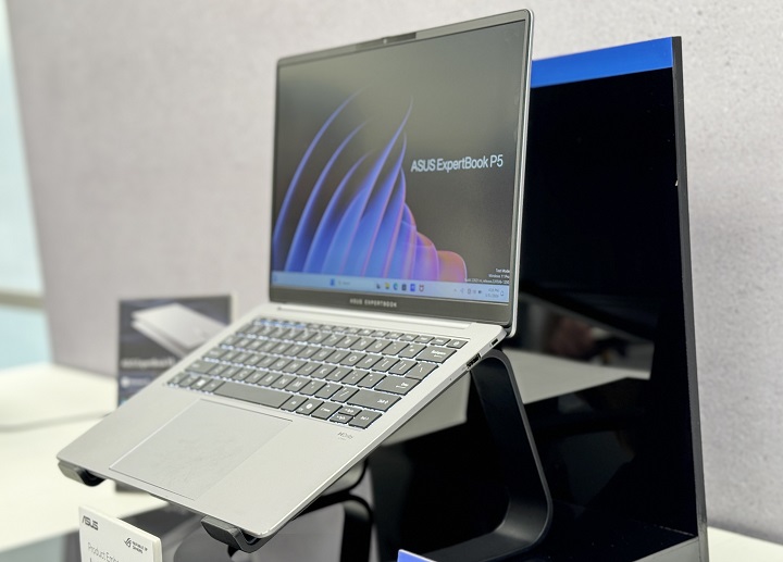 Asus 發表載 Intel Lunar Lake 處理器 Zenbook S 14、ExpertBook P5、新款 NUC 迷你桌機