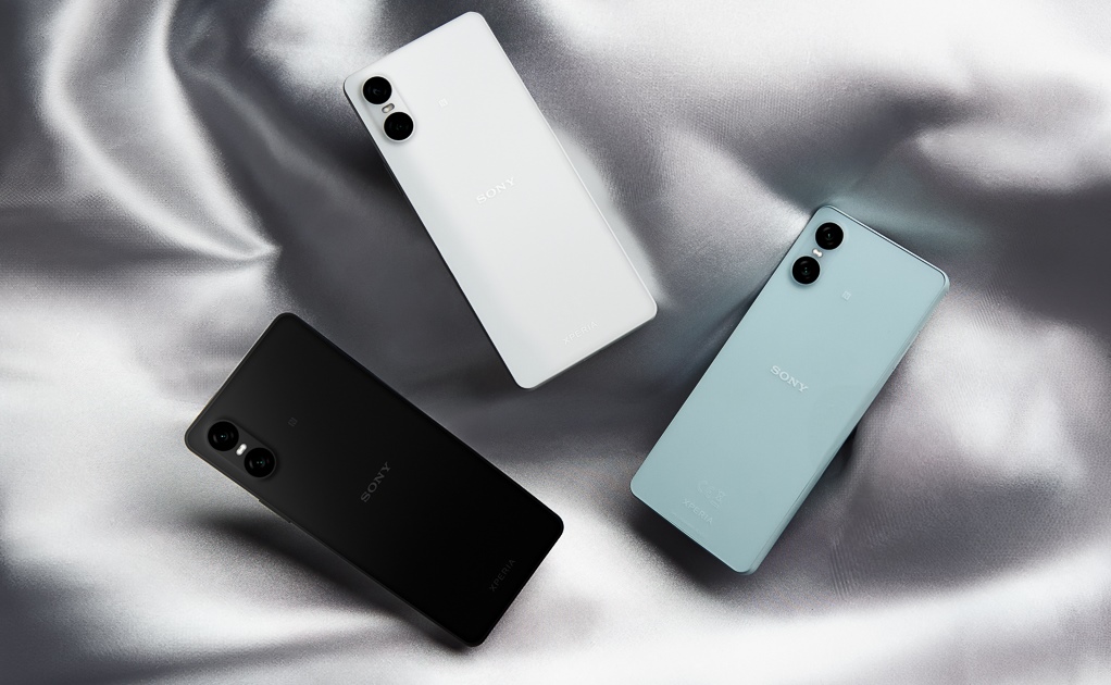 Xperia 10 V 推出「粉霧藍」、「柔霧黑」及「雲霧白」三色，參考售價 NT$13,990。