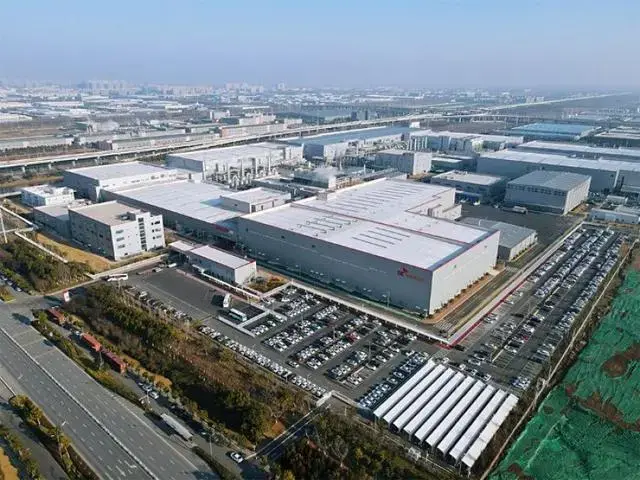 負債15.6兆韓元，是誰掐住了全球第四大動力電池企業的脖子？