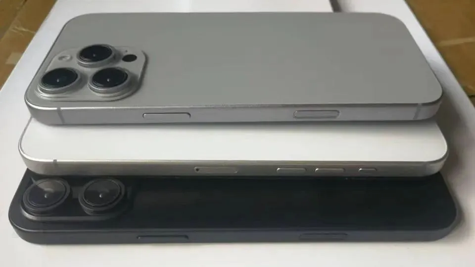 蘋果 iPhone 16 Pro 模型機曝光：展示 3 種顏色，側面搭配動作按鈕