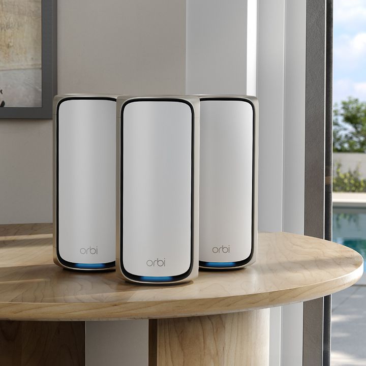 NETGEAR 頂級 Mesh WiFi Orbi RBE97系列宣布在台上市，同步發表 2.5G 小埠數 Multi-Giga 交換器