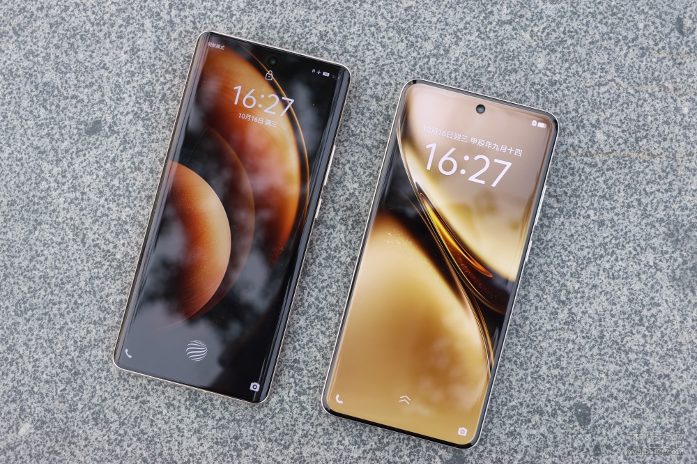 左 vivo X100 Pro、右 vivo X200 Pro。