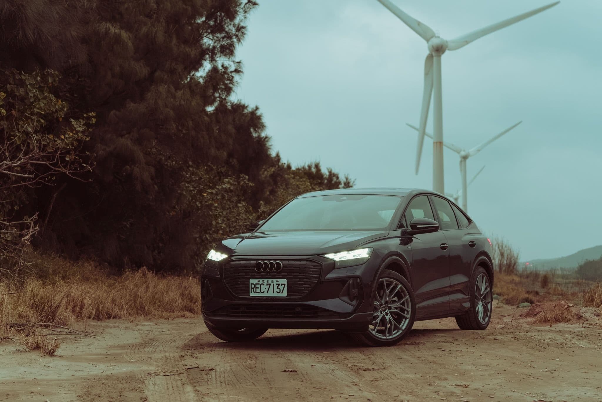 純電移動無縫接軌！試駕 Audi Q4 Sportback e-tron 55 quattro S-Line 運動版體驗智慧科技旅程