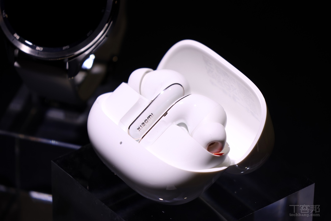 小米新品齊發：Pad 7 Pro 平板、Buds 5 耳機、25000 行動電源登場