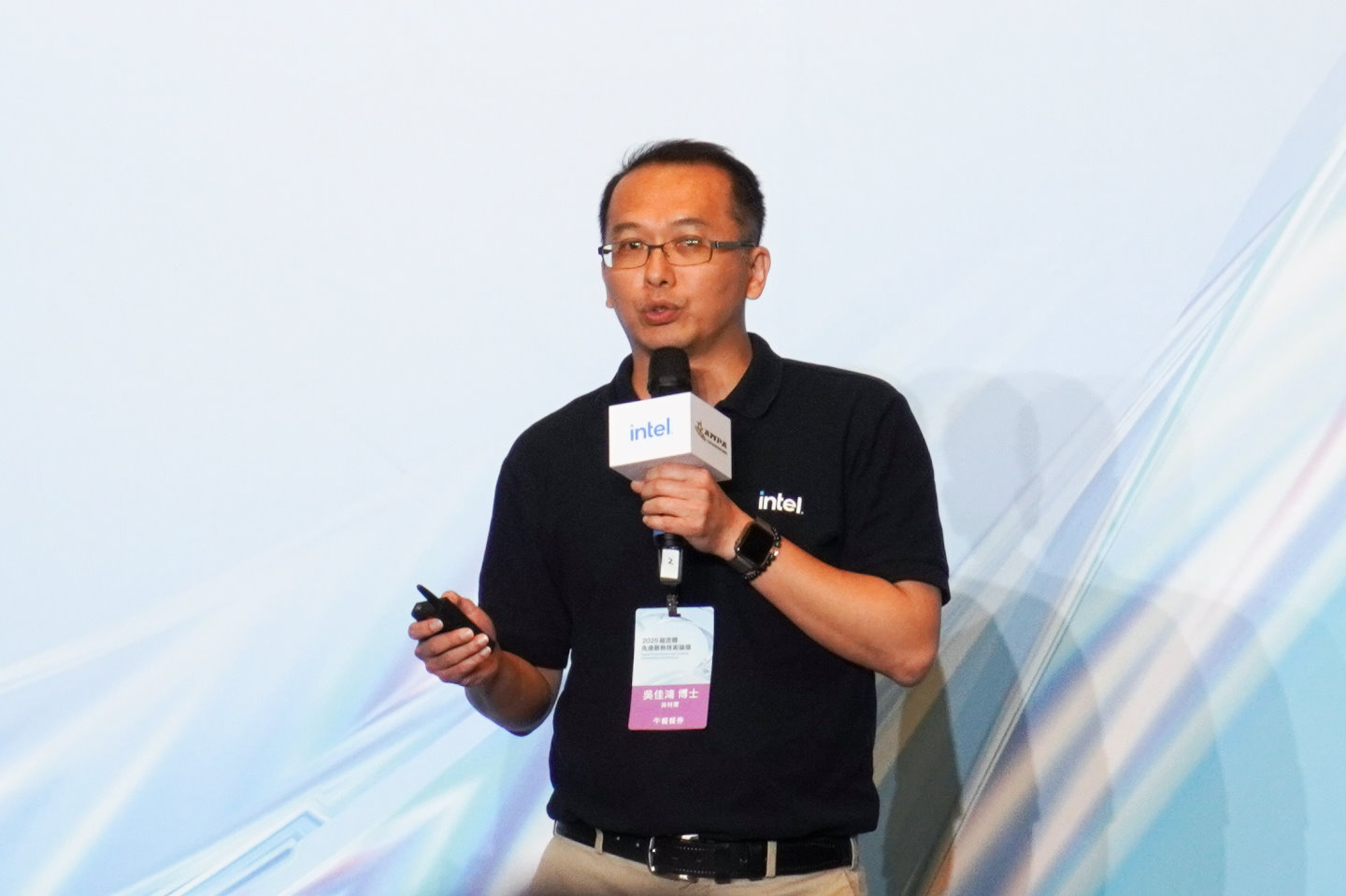 Intel技術經理吳佳鴻也介紹了許多超流體技術的特色。