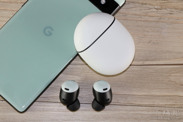 AirPods 新技能解鎖？搭配 iOS 19 下，將提供即時翻譯功能