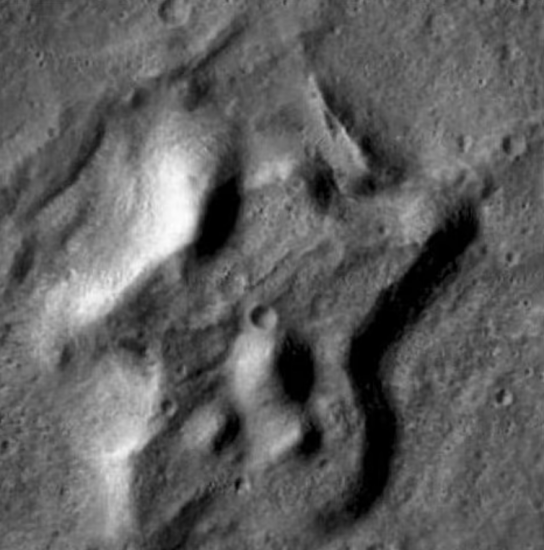火星表面上的星爆狀結構。(圖片來源：George J. Haas)