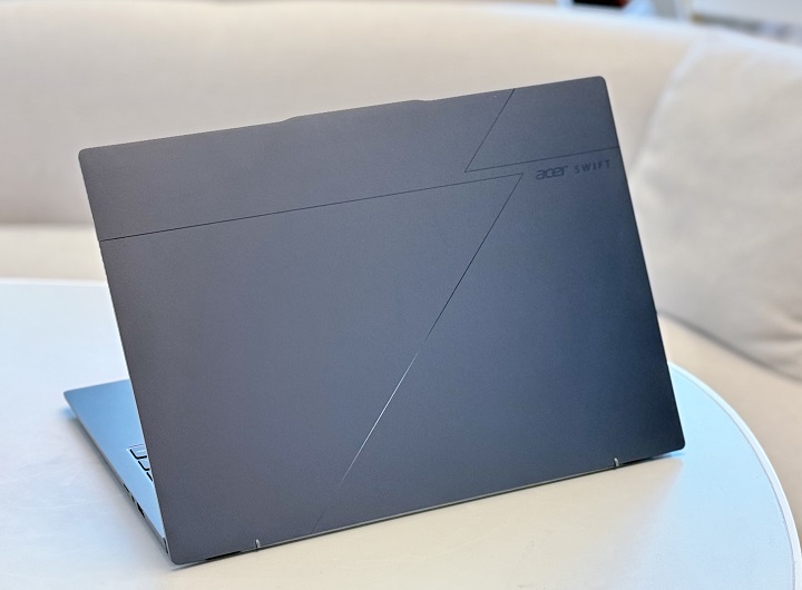 【COMPUTEX 2025】Acer 發表僅 990 克 Swift Edge 14 AI，同步 Swift Go 16 AI、 Swift Go 14 AI 擴大 Copilot+ PC 新品線