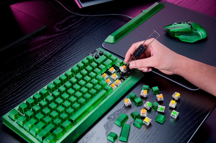 Razer 發表全新 Phantom 系列：透明設計結合 Chroma RGB，四款電競周邊先發