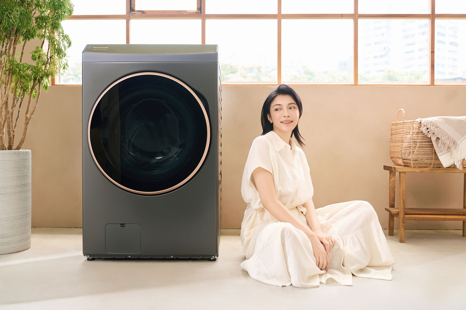 Panasonic NA-V170RPH 熱泵除濕式洗脫烘衣機開箱實測：日系美學搭配 AI 智慧，從洗衣到烘乾全方位呵護衣料