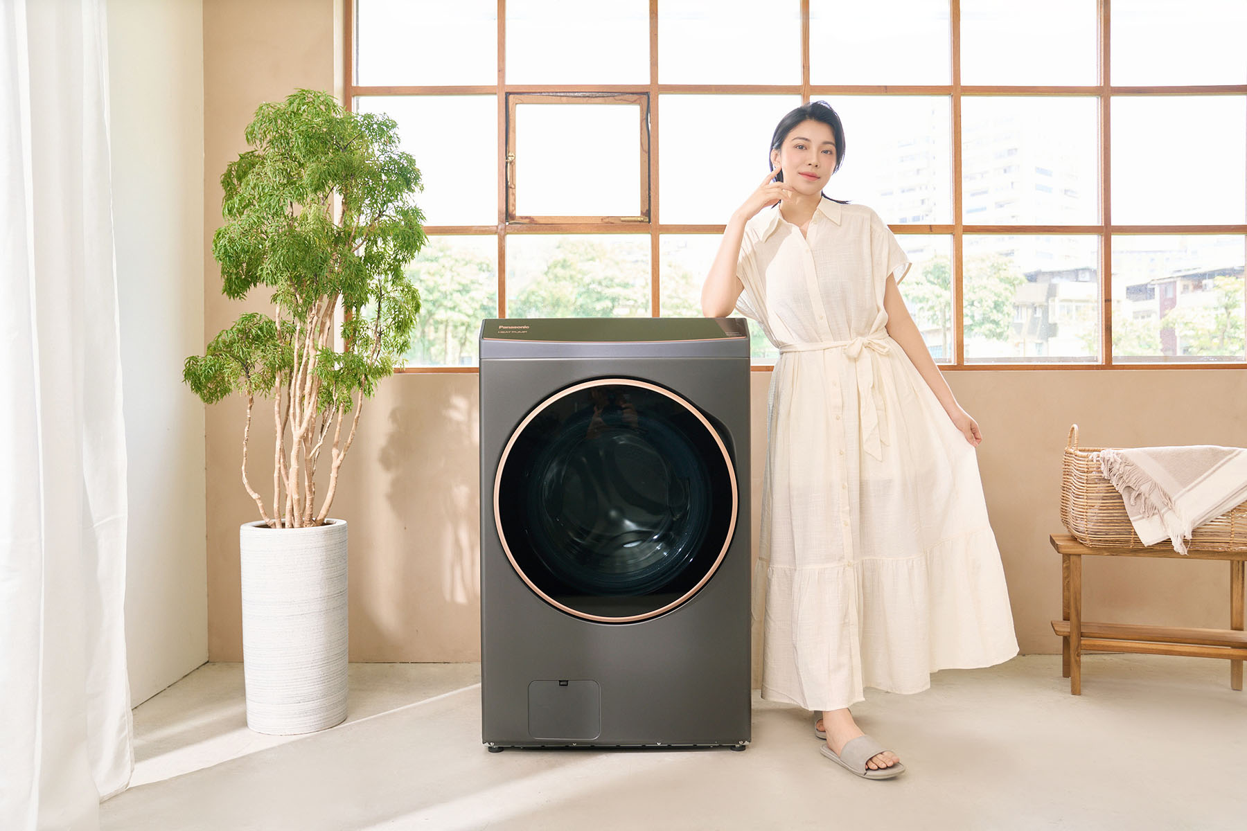 Panasonic NA-V170RPH 熱泵除濕式洗脫烘衣機開箱實測：日系美學搭配 AI 智慧，從洗衣到烘乾全方位呵護衣料