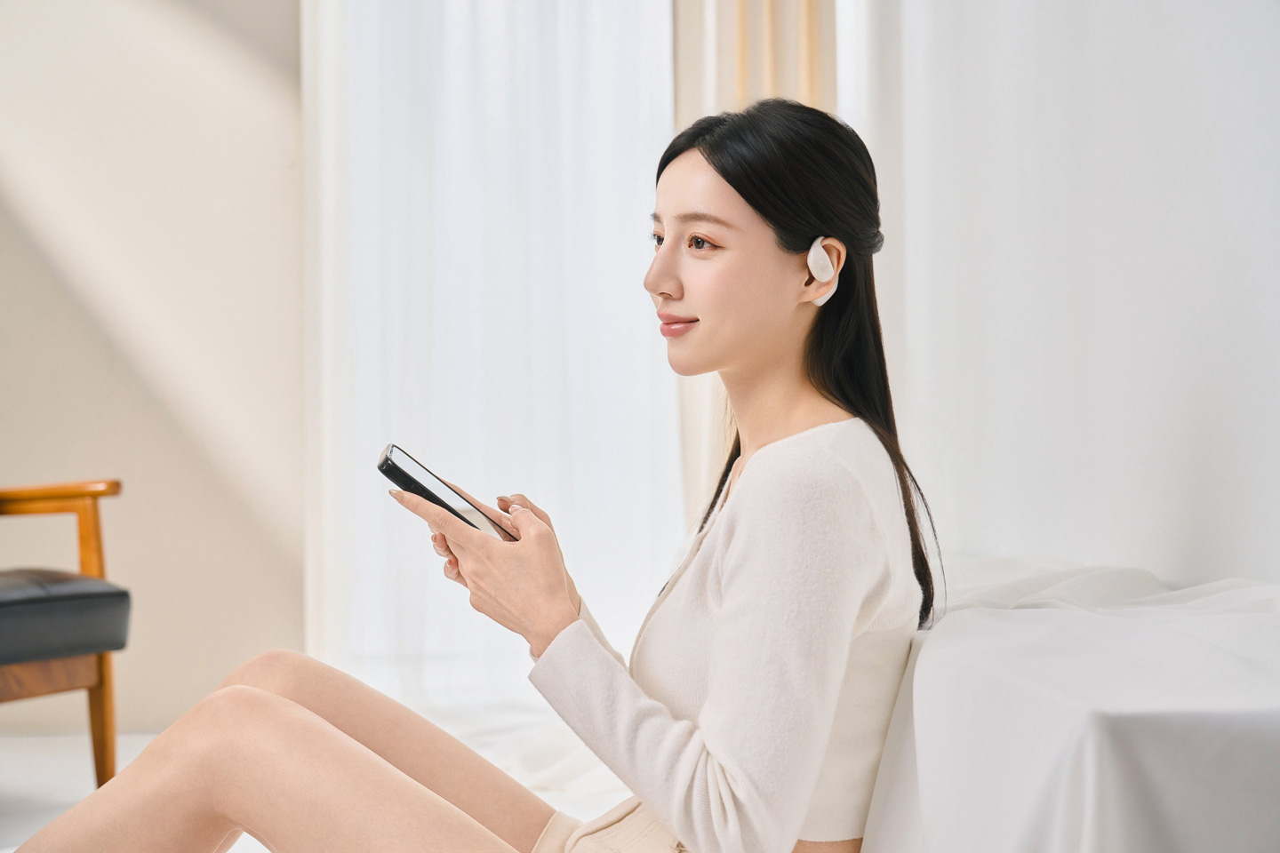 鐵三角 Audio-Technica ATH-AC5TW 評測：舒適度佳、聽感自然的高 CP 值開放式耳掛真無線耳機