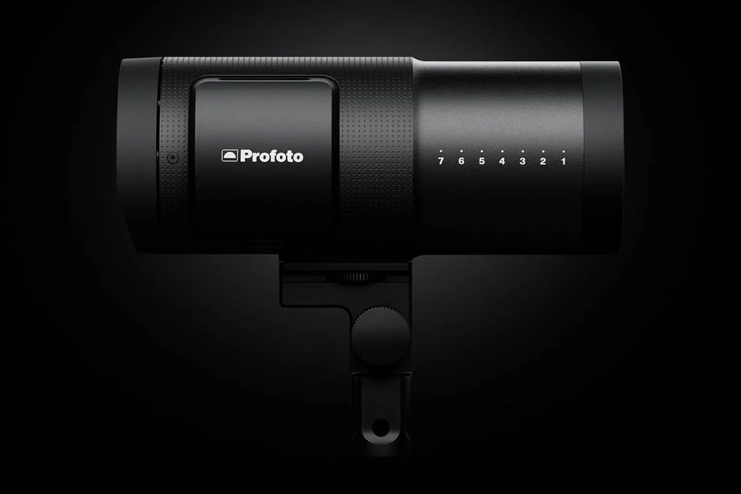 Profoto B30