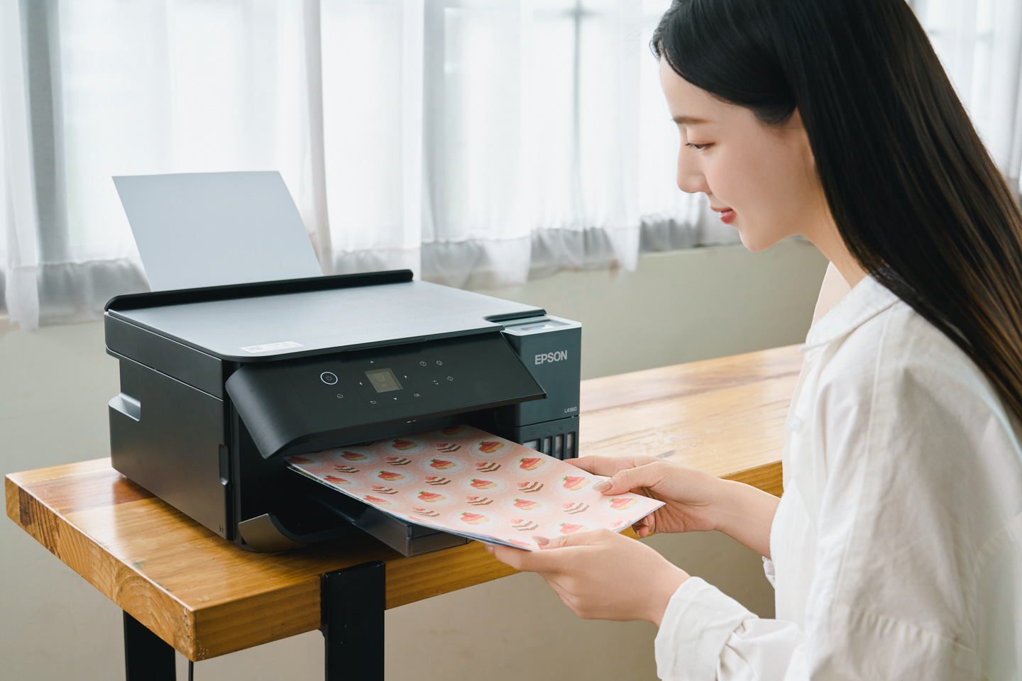 Epson L4360 高速三合一 Wi-Fi 連續供墨印表機實測：列印速度、耐用度大升級，輕鬆提升居家文件處理效率！