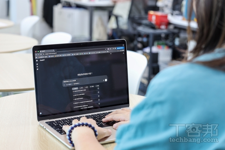 ChatGPT Agent 雖採付費使用， 但對創作者、小型團隊與自由工作者而言，是提升效率的得力助手，它能協助整理資料、產出內容並優化流程；然而在財報、醫療等高精準需求，或涉及高度情感的任務上，仍難以完全取代人工。