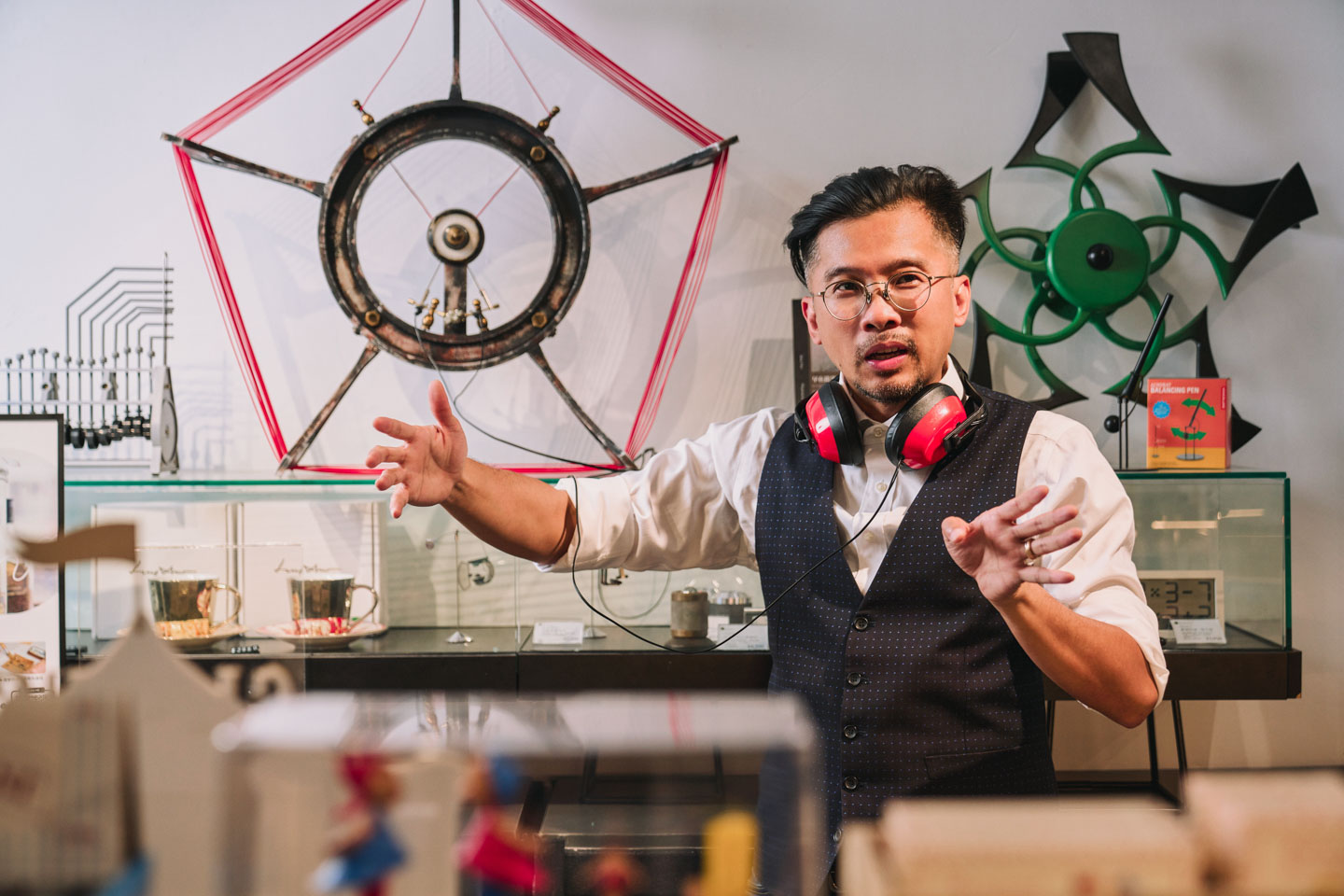 林厚進相信，唯有以創意與設計作為橋梁、讓科學變得有趣，才能為品牌奠定真正的獨特性。