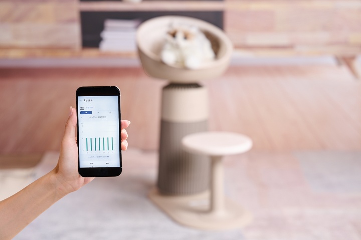 LG 首款為貓而生空氣清淨機 PuriCare AeroCatTower 上市！還有五合一機種、雙變頻除濕機同步亮相