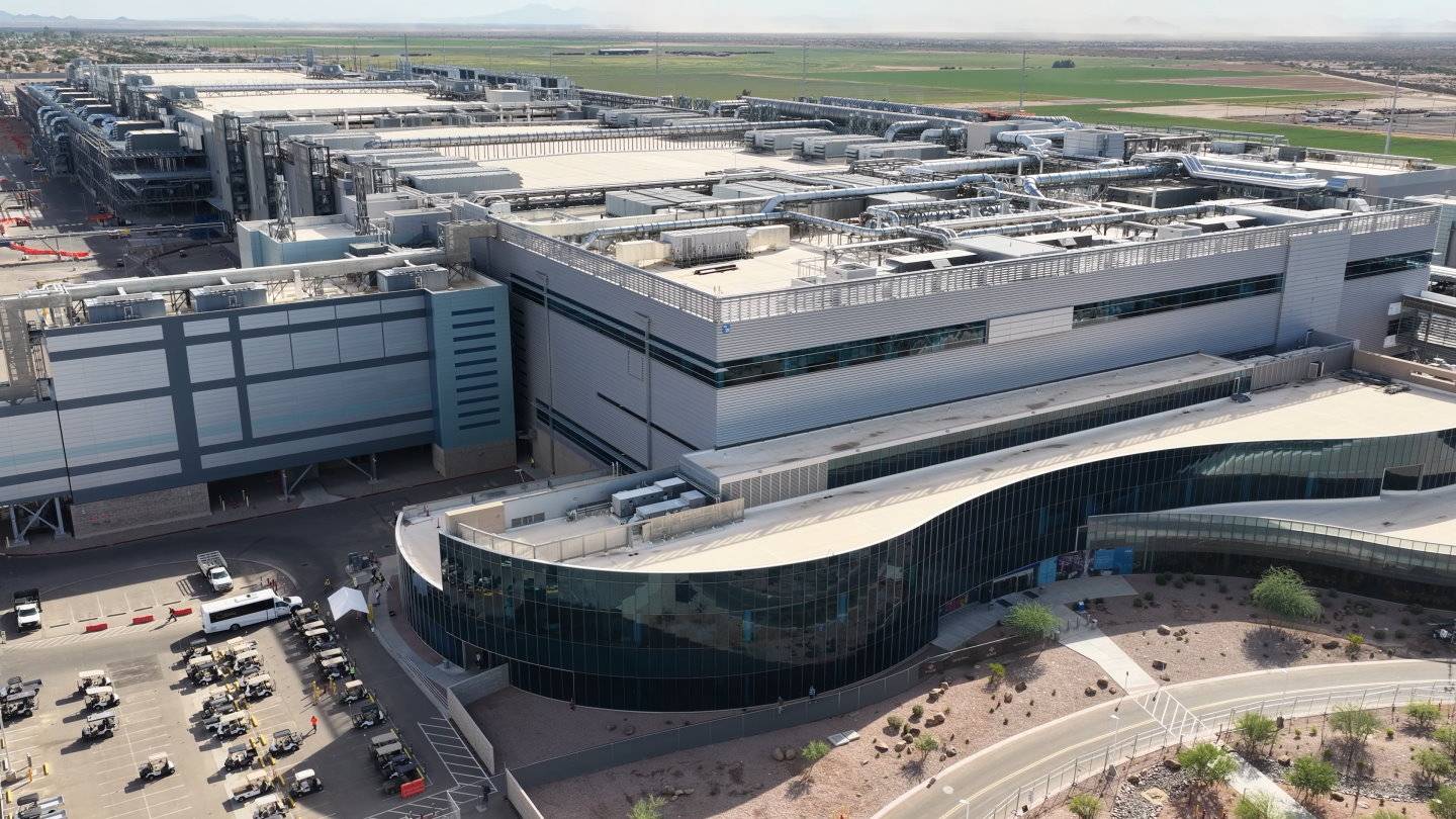 Intel位於美國亞利桑那州錢德勒市Ocotillo廠區的Fab 52晶圓廠肩負Intel 18A製程節點製造。