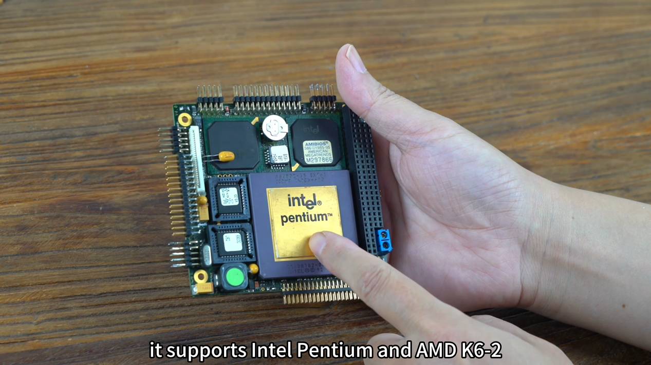 太狂！玩家自製 Windows 98 掌機，用 Pentium 處理器打造 90 年代復古神機