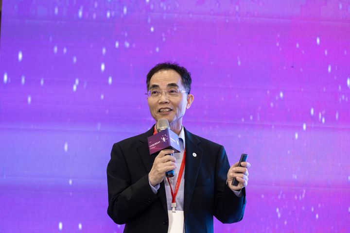 漢翔航空工業資訊處處長方一定