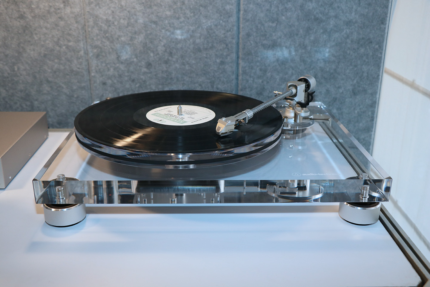 鐵三角 Audio-Technica ATH-ADX7000 開放式耳罩耳機深度評測:工藝、聲學技術與解析力登峰造極之作 | T客邦