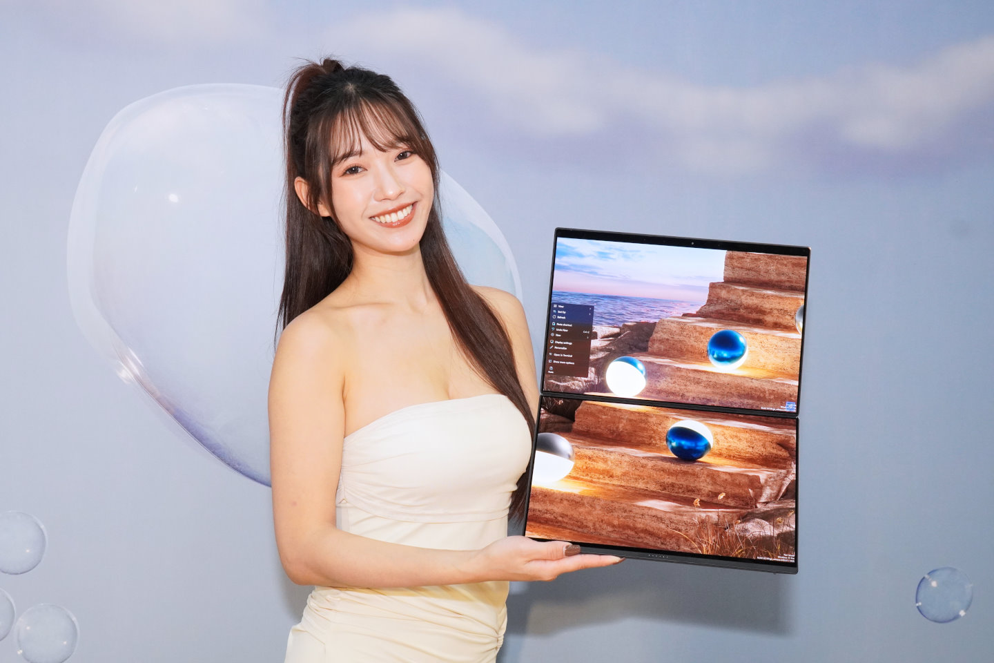 【CES 2026】Asus推出2026年款Zenbook Duo雙螢幕筆電，採Intel Core Ultra 3系列處理器續航力可達32小時