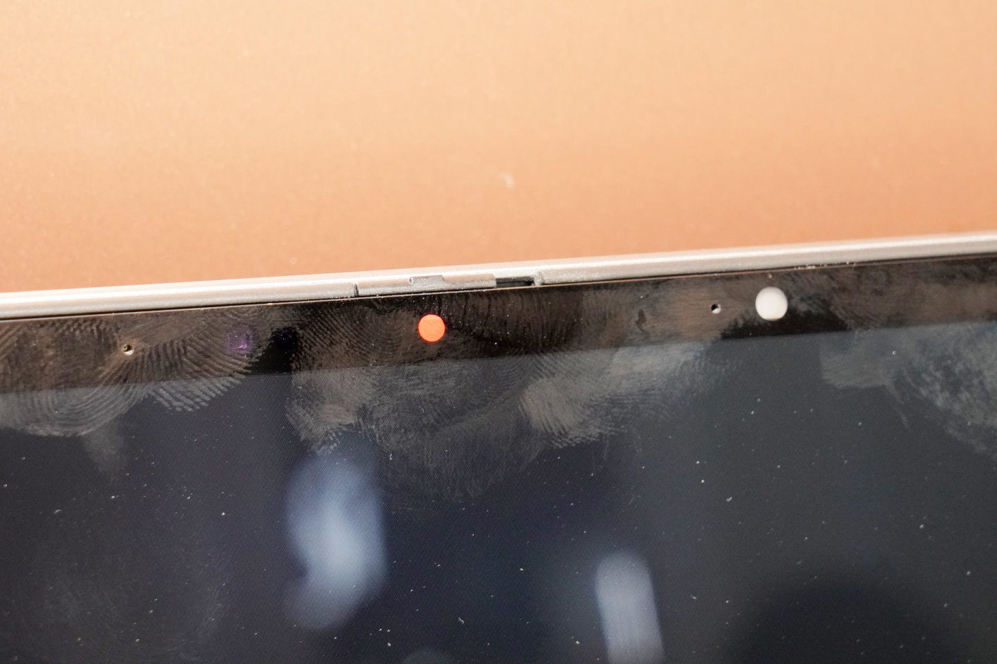 Prestige 14 Flip AI+的Webcam具有鏡頭滑蓋，有助於確保隱私。