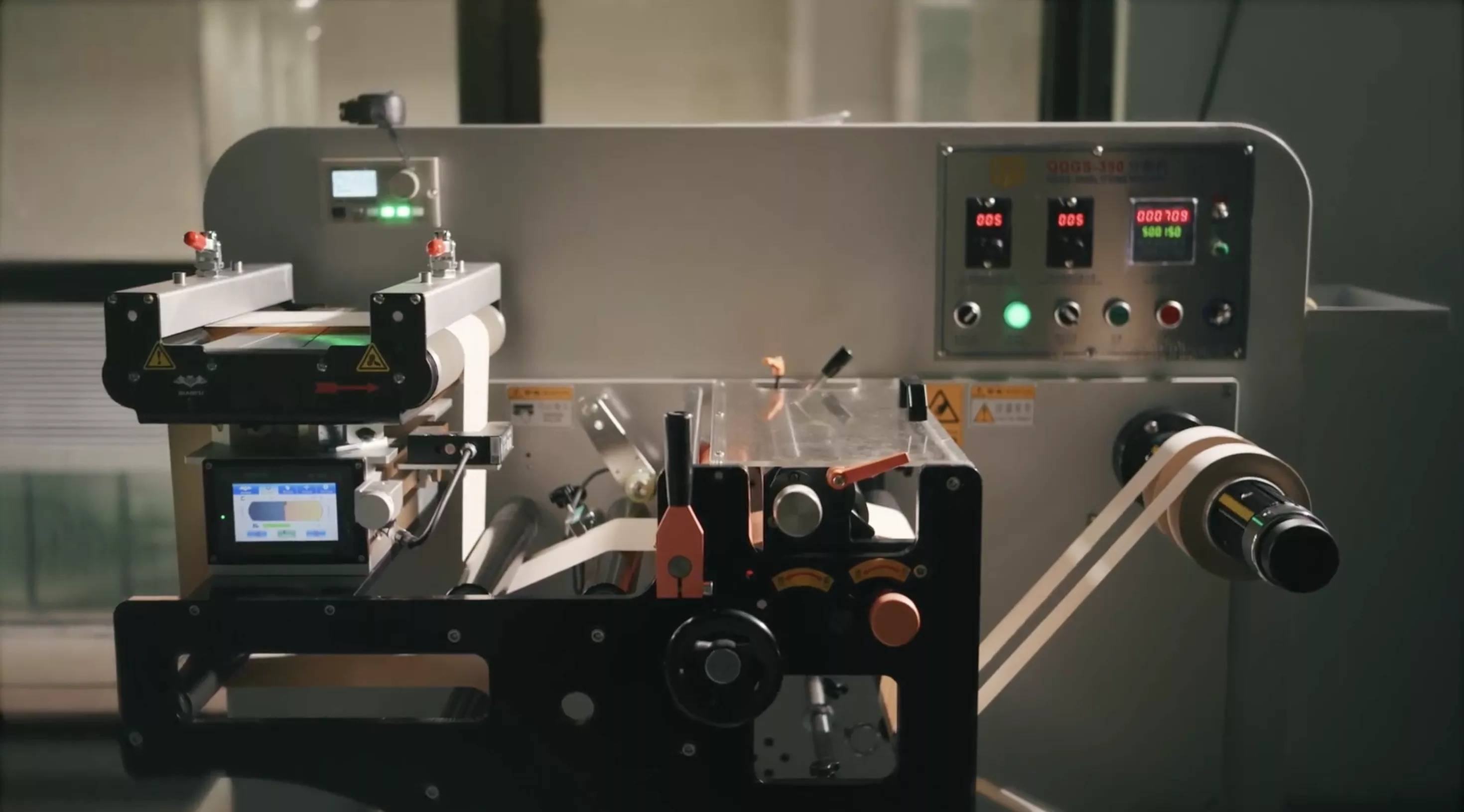 紙做的電池真的能用了！Flint 植物纖維電池量產上市，AA、AAA 規格通通有