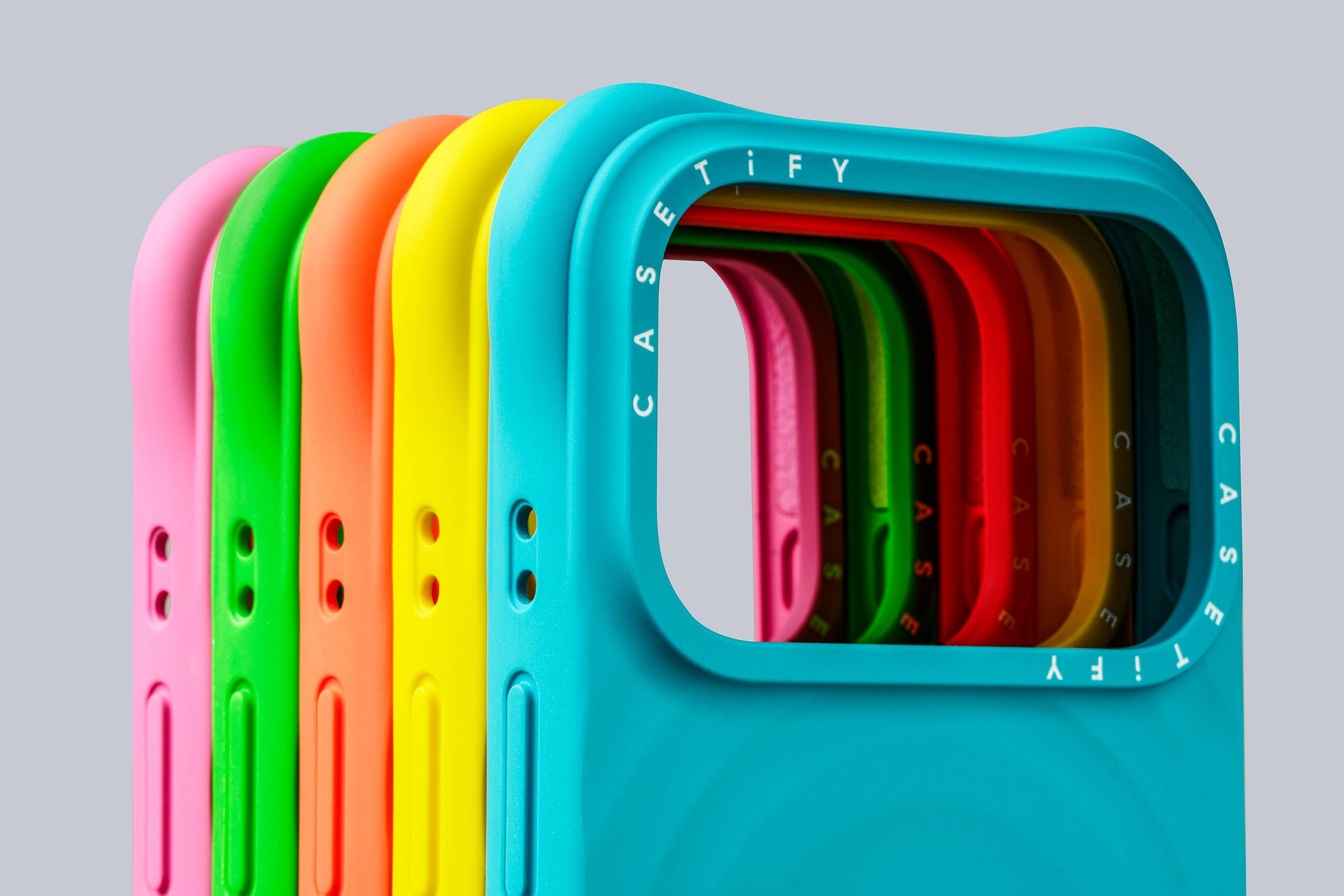 CASETiFY 攜手G-DRAGON 推出「CHROMATIC」系列，金屬、繽紛色手機殼潮到出水！