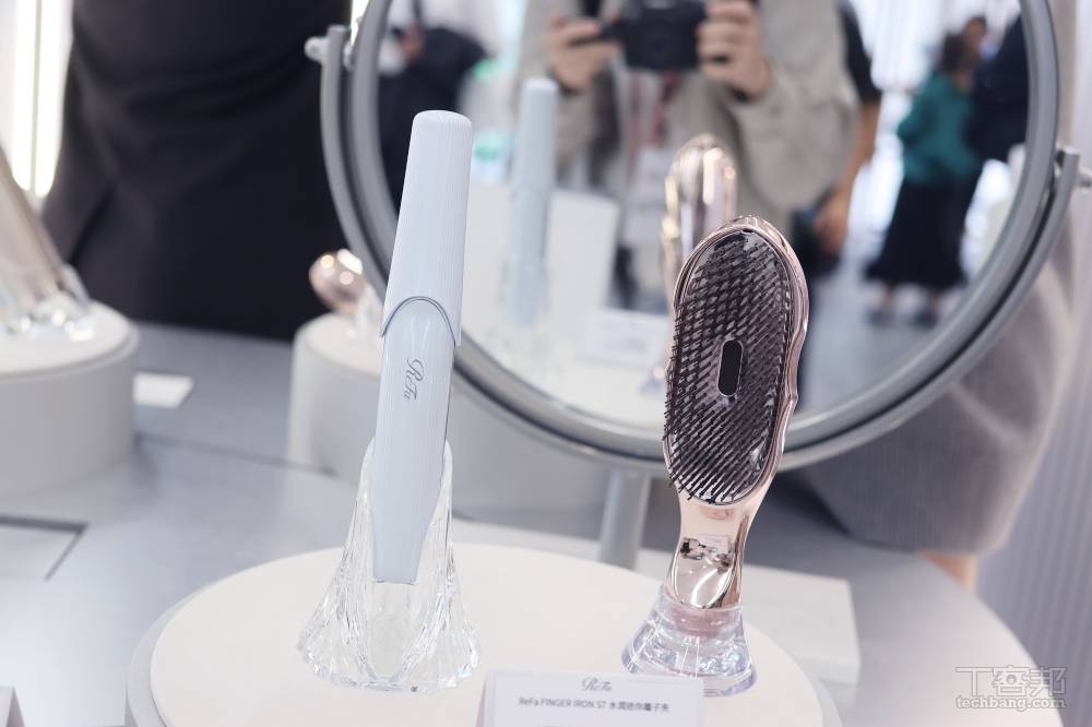 恆隆行代理日本 ReFa 美髮新品：智能感應控溫吹風機與離子夾正式在台上市