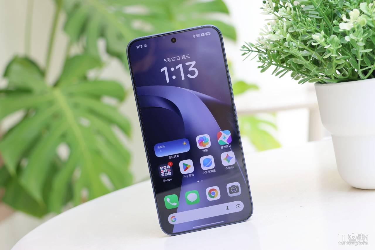 7,000mAh 超大電池！Xiaomi 17T Pro 超長續航、五倍長焦新機實測