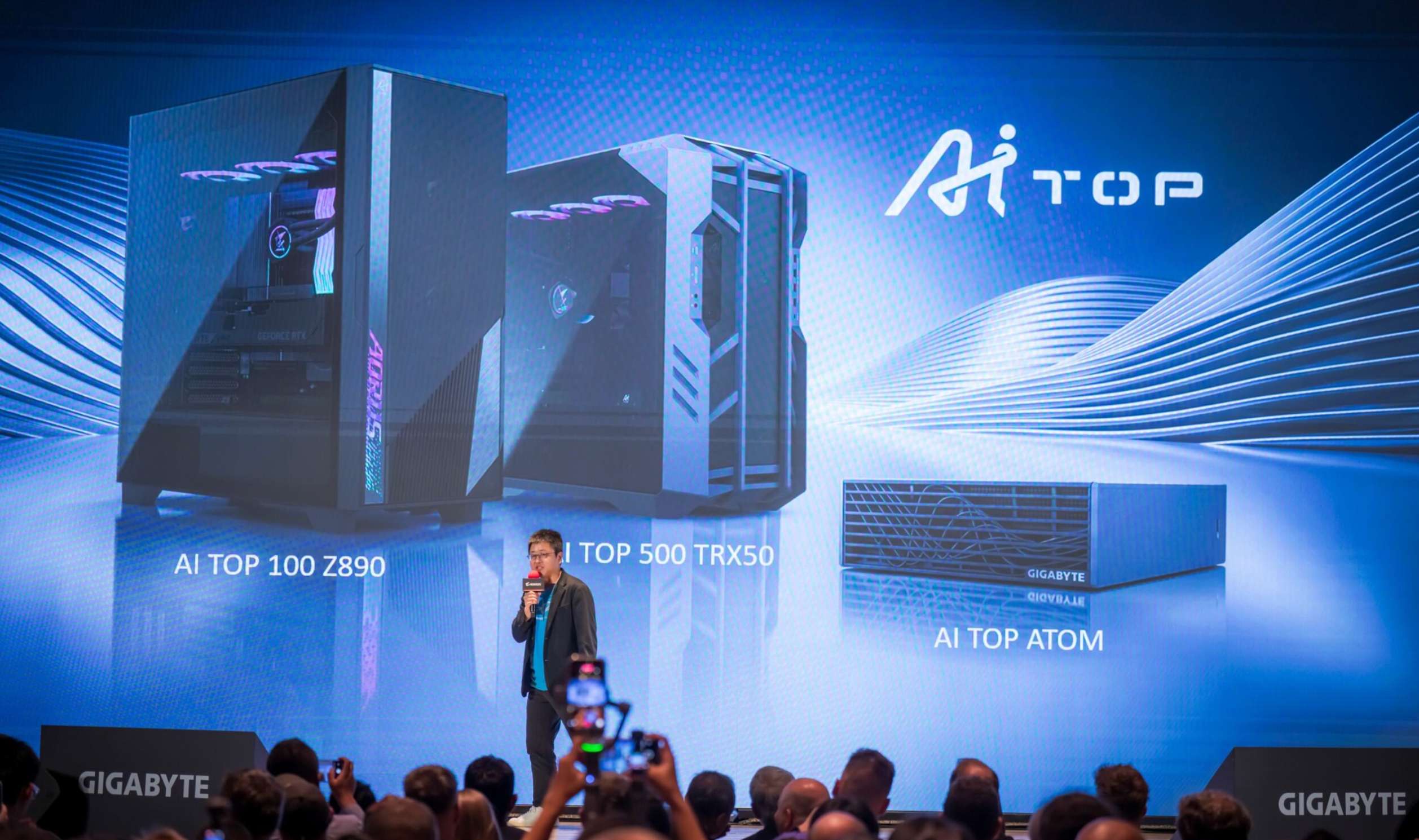 【COMPUTEX 2026】技嘉 40 周年推出 INFINITY 系列，AI TOP 超級電腦與 AI 電競新品齊發