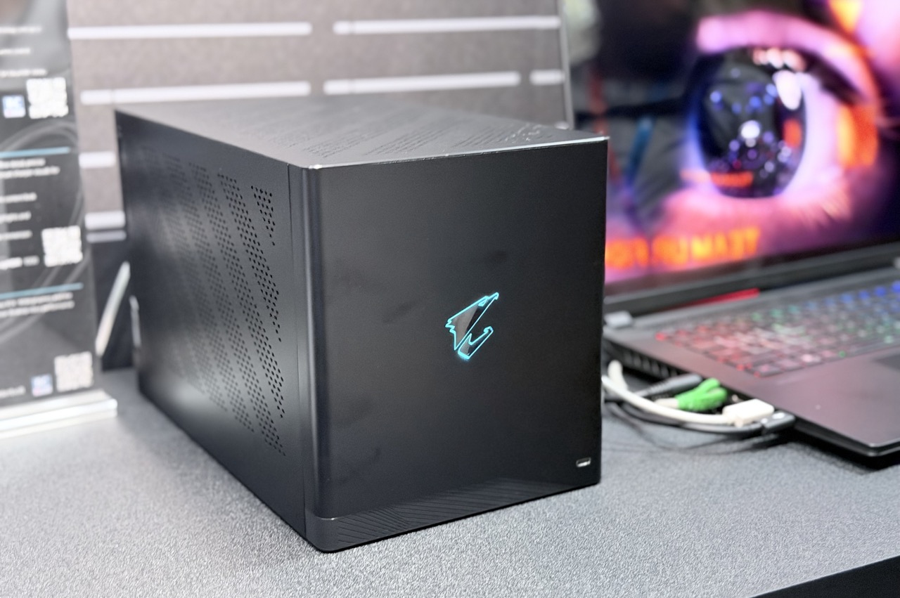 【COMPUTEX 2026】技嘉 40 周年推出 INFINITY 系列，AI TOP 超級電腦與 AI 電競新品齊發