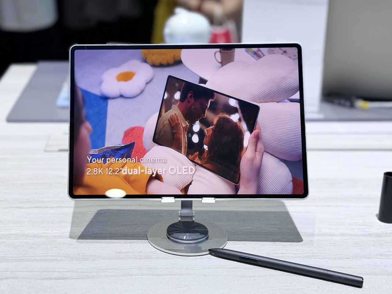 【COMPUTEX 2026】華碩重返平板市場！ASUS Pad 搭 12.2 吋 144Hz 雙層 OLED 螢幕