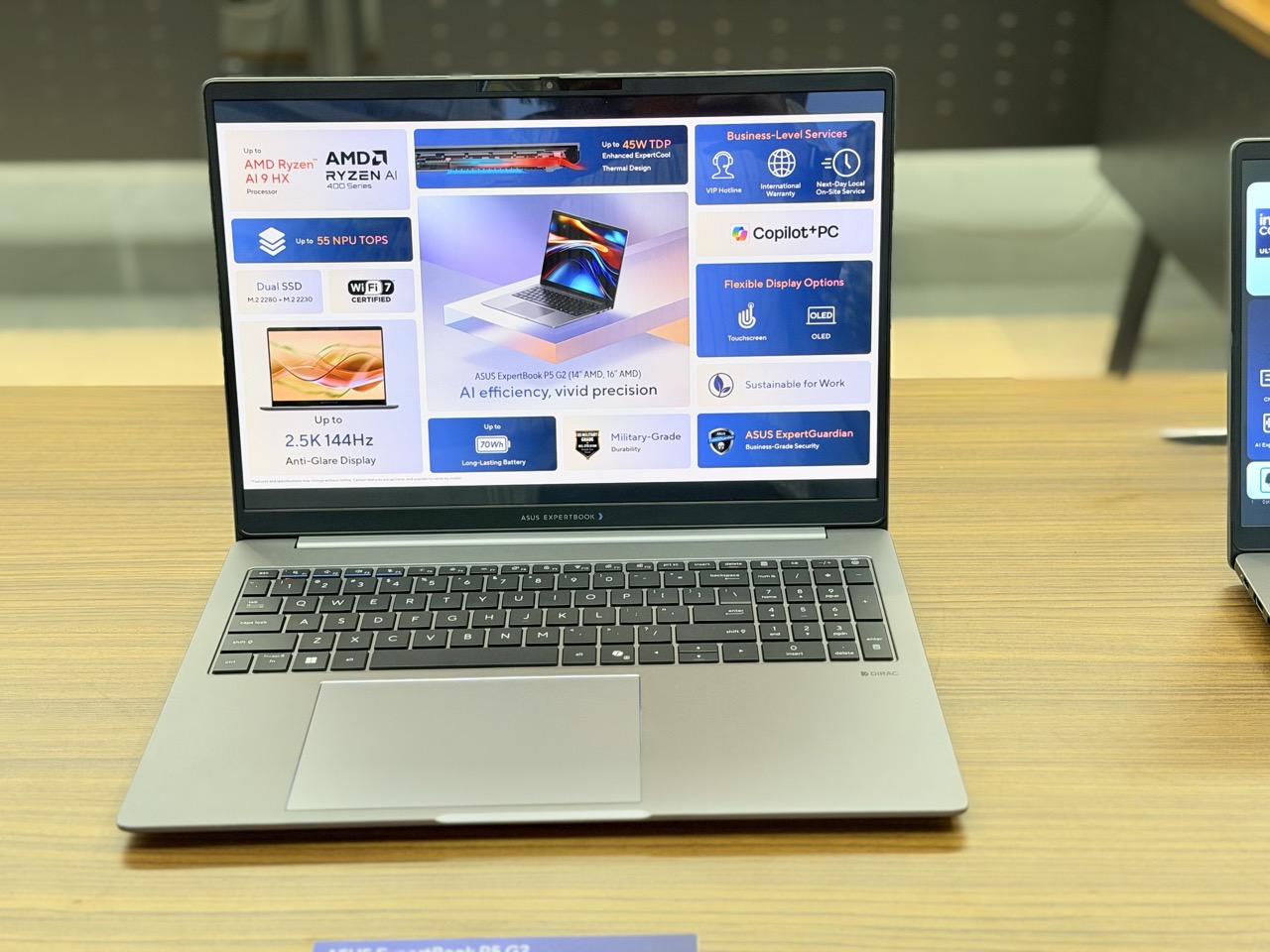 【COMPUTEX 2026】ASUS ExpertBook B5 Flip G2 搭 Wildcat Lake 處理器，高階 P5 G2 同步亮相