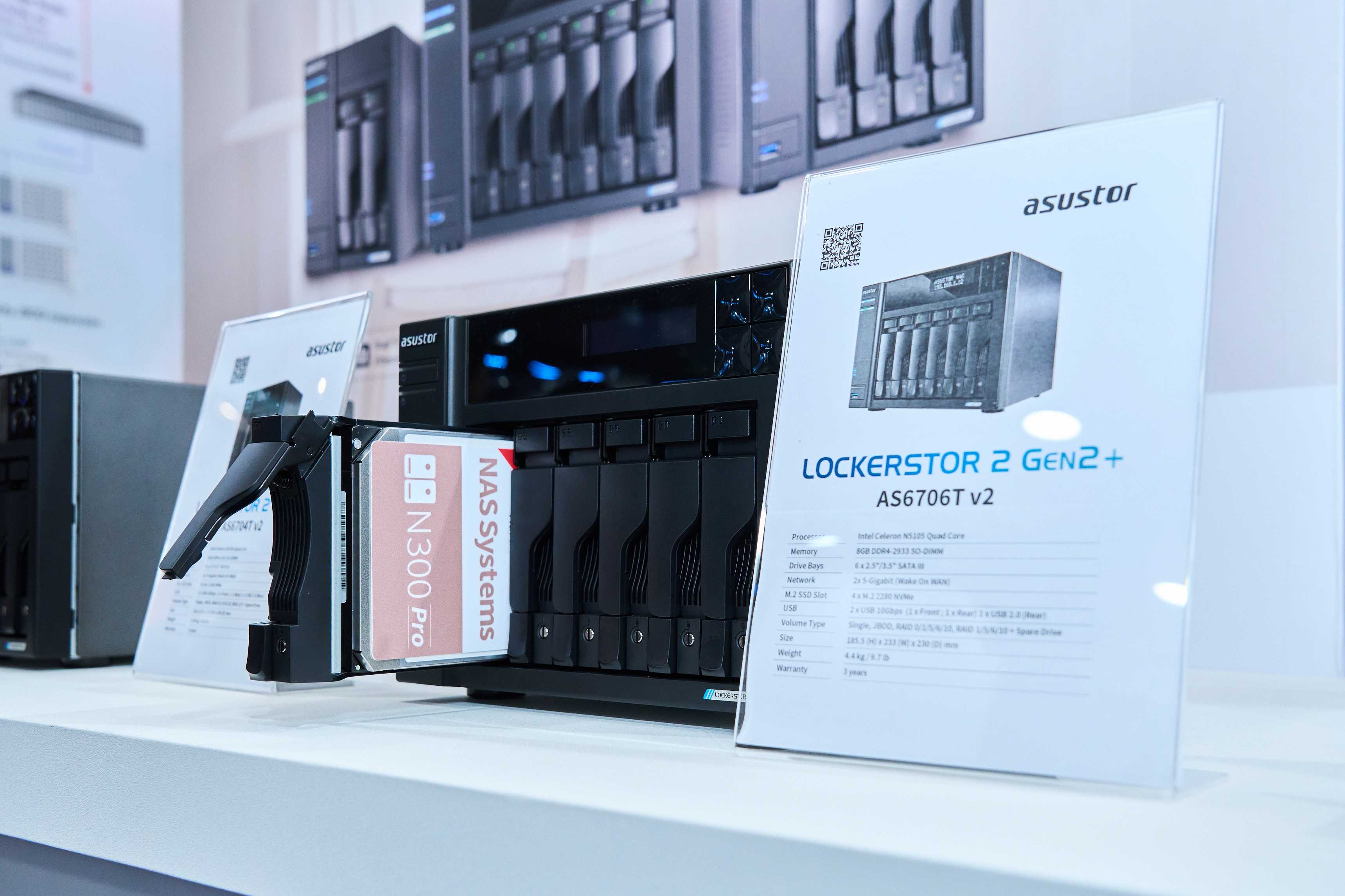 華芸科技 ASUSTOR Lockerstor 2 Gen2+（AS6706T v2）與 Toshiba N300 Pro NAS 專用硬碟，是邊緣儲存場景的最佳拍檔。