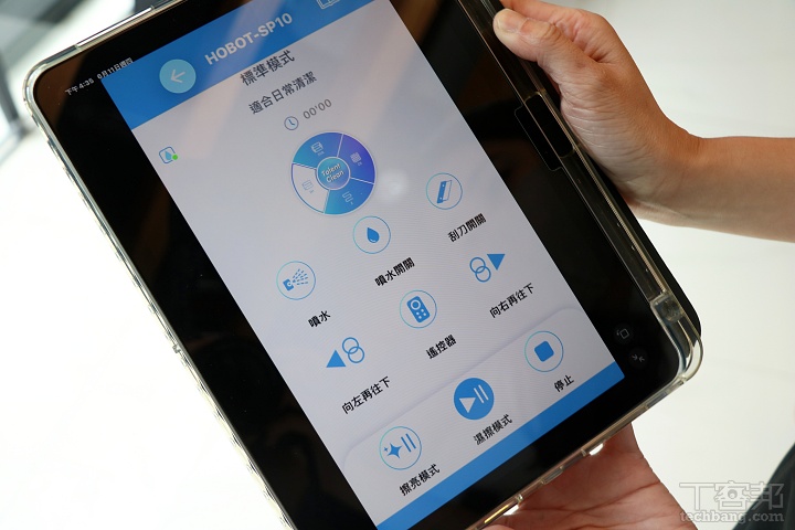 全球首創「雙刀流」刮刀擦窗機器人!玻妞 HOBOT-SP10 在台上市,售價 13,800 元