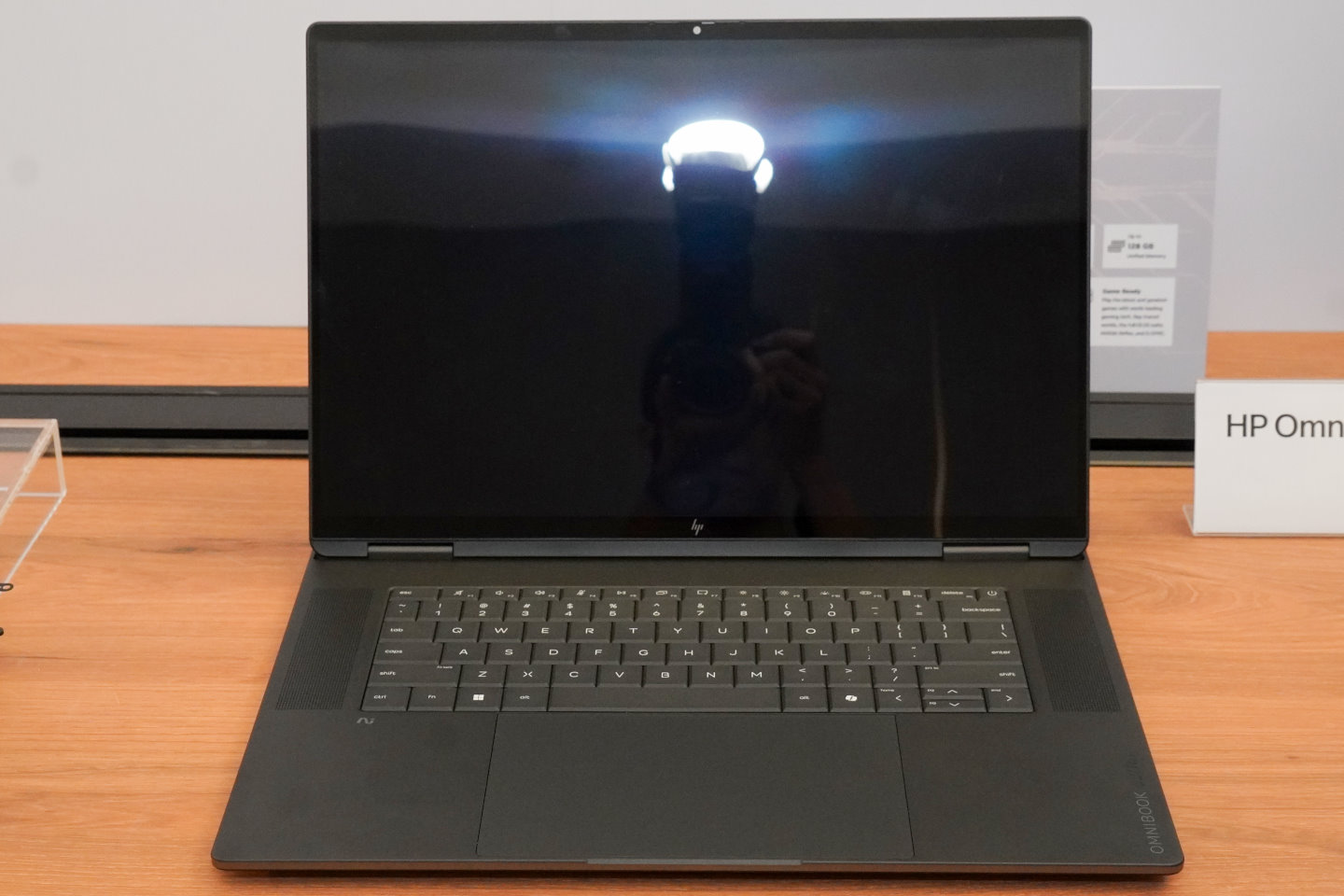 HP的RTX Spark筆記型電腦歸在OmniBook系列，具有2種尺寸，圖為16吋機種。