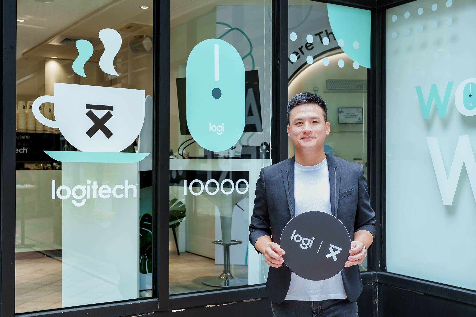 Logitech 攜手 Ten Thousand Coffee 推「Logi Café」快閃企劃，打造城市行動辦公體驗並推出聯名餐點