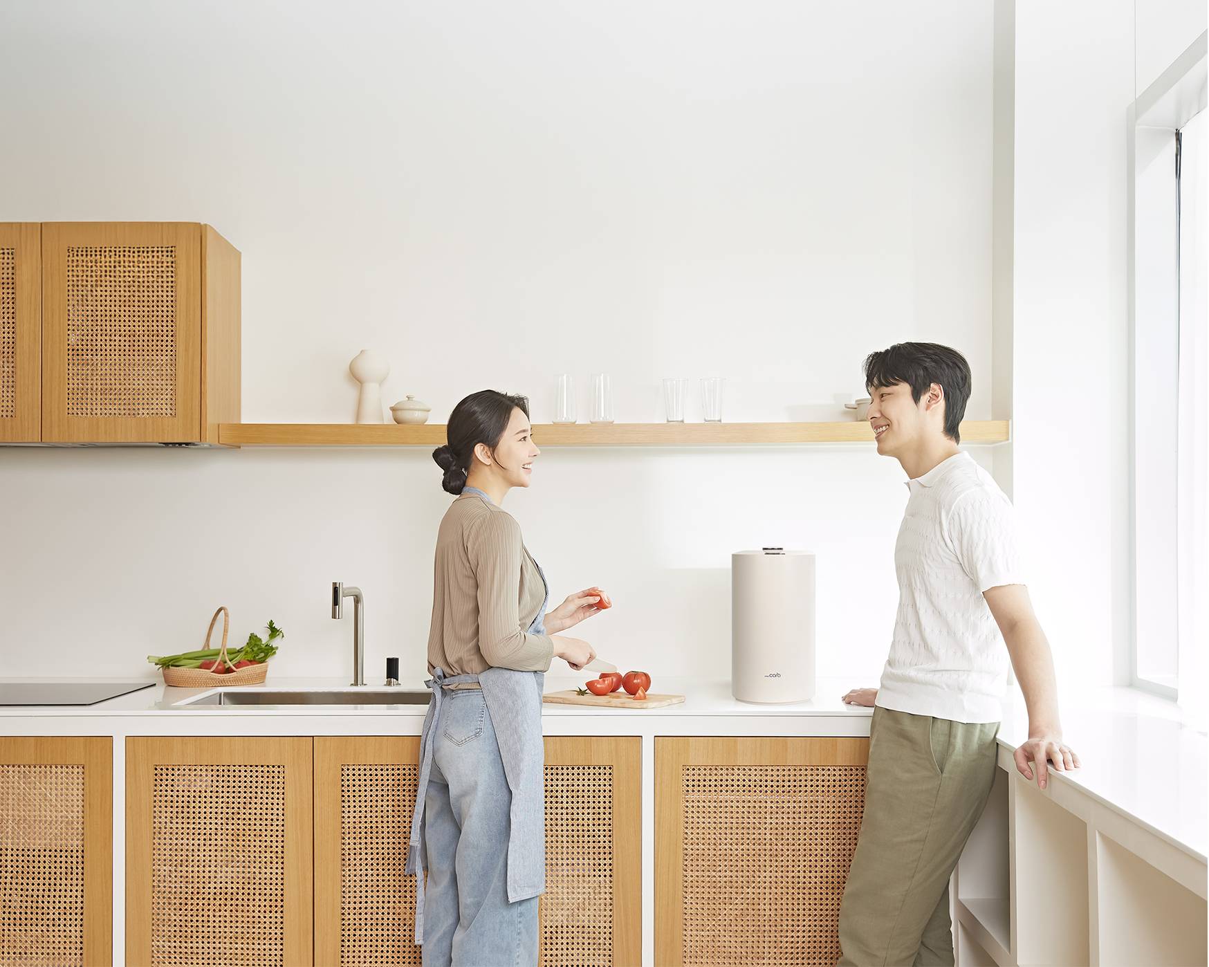 廚餘全回收新制上路!恆隆行推 SmartCara STONE 廚餘機:活性碳除臭、91.2% 廚餘減量