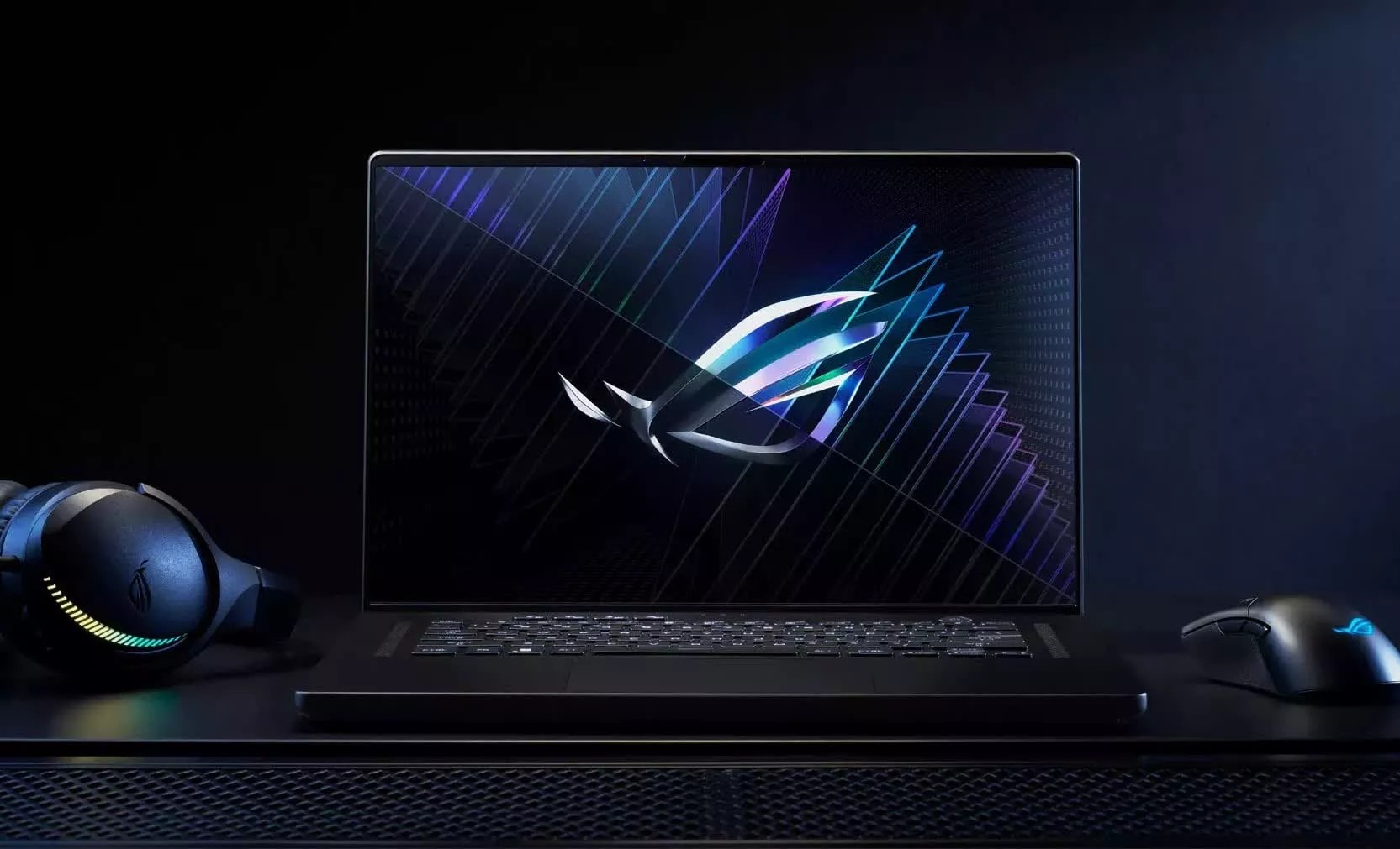 AMD 首款中高階 3D V-Cache 筆電處理器曝光！Ryzen 7 9800HX3D 規格與量產時程全解析