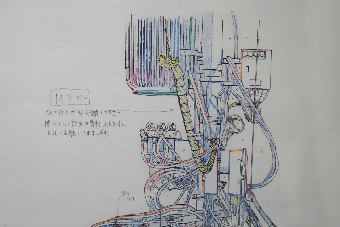 電線桿上的線路與設備描繪得相當逼真。