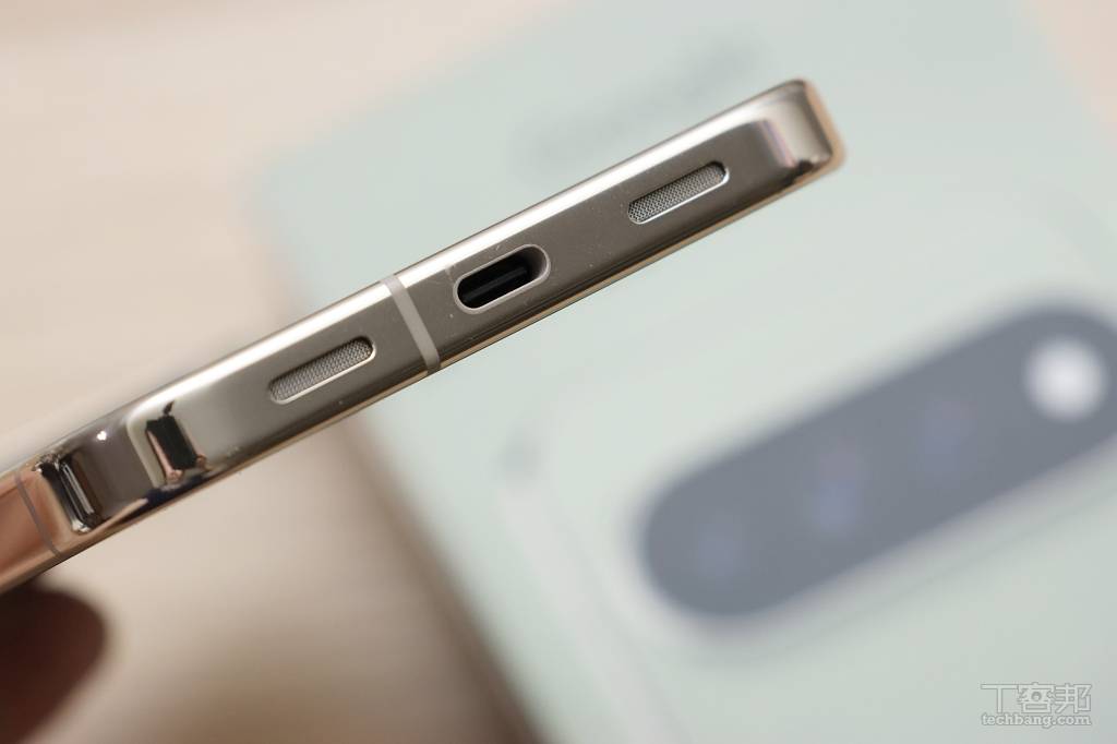 Pixel 11 Pro XL 使用心得：這次不只追求 AI，螢幕、相機與耐刮也跟著升級