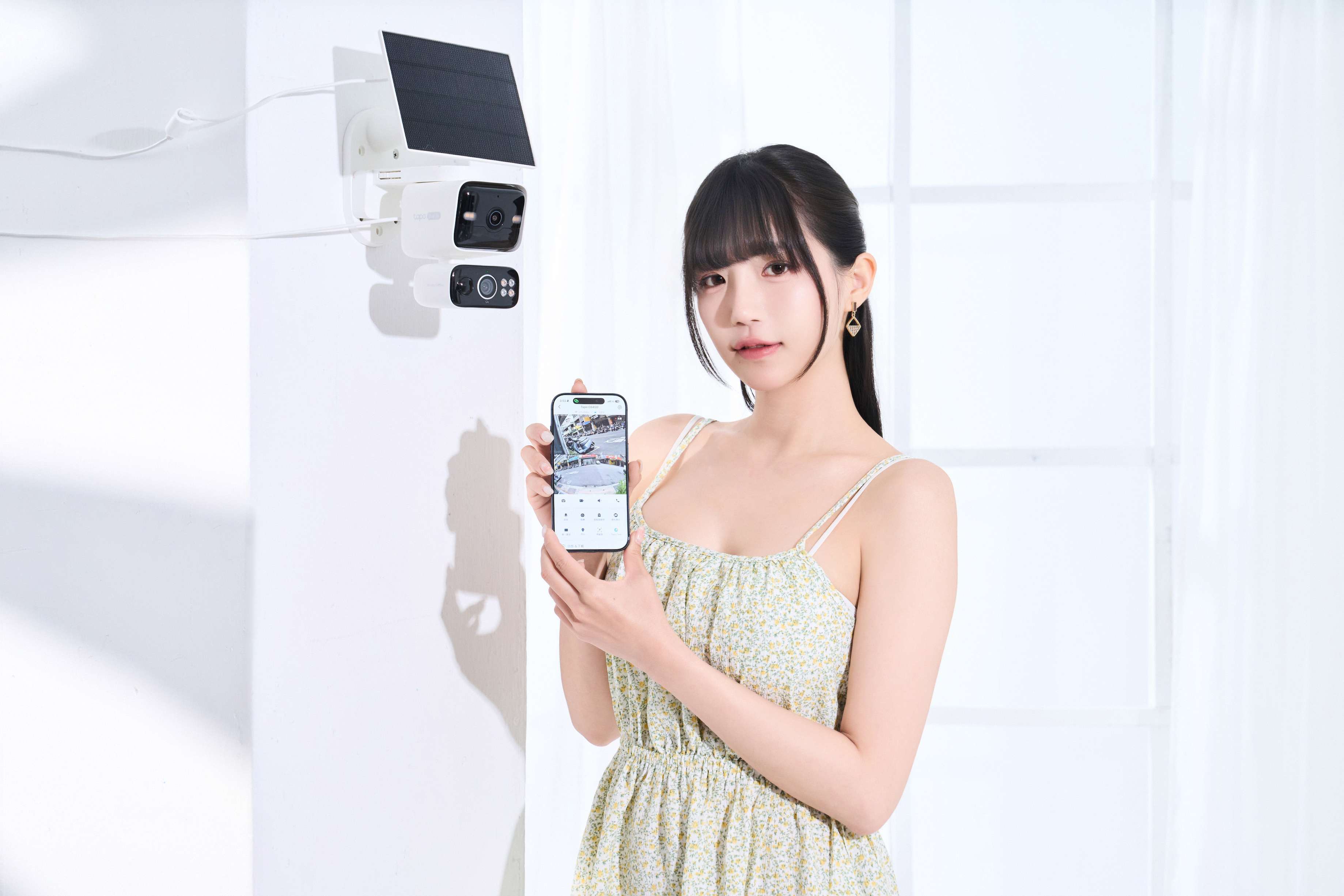 TP-Link 首款電池雲台式 Wi-Fi 攝影機，2K 雙鏡頭 X 太陽能供電，Tapo C645D KIT 戶外無線監控實測，24/7 全天候快照超安心