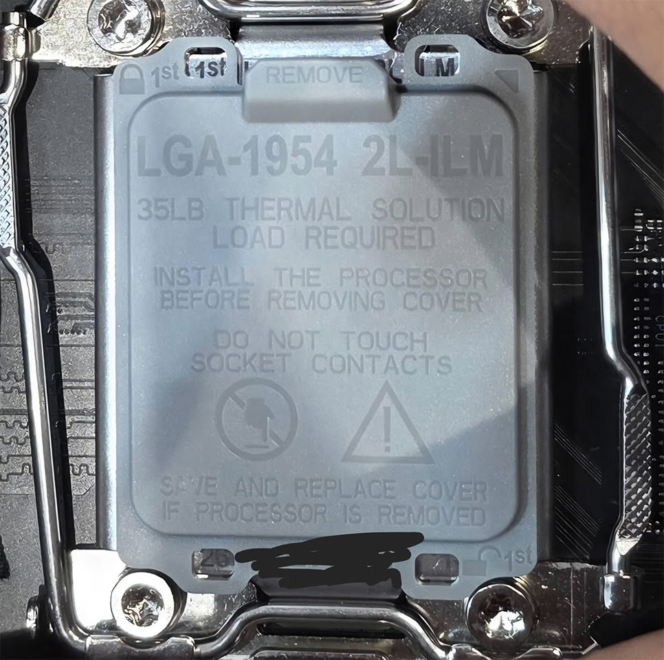 確定告別LGA1851!Intel官方工具證實2027年Nova Lake處理器改用LGA1954新腳位