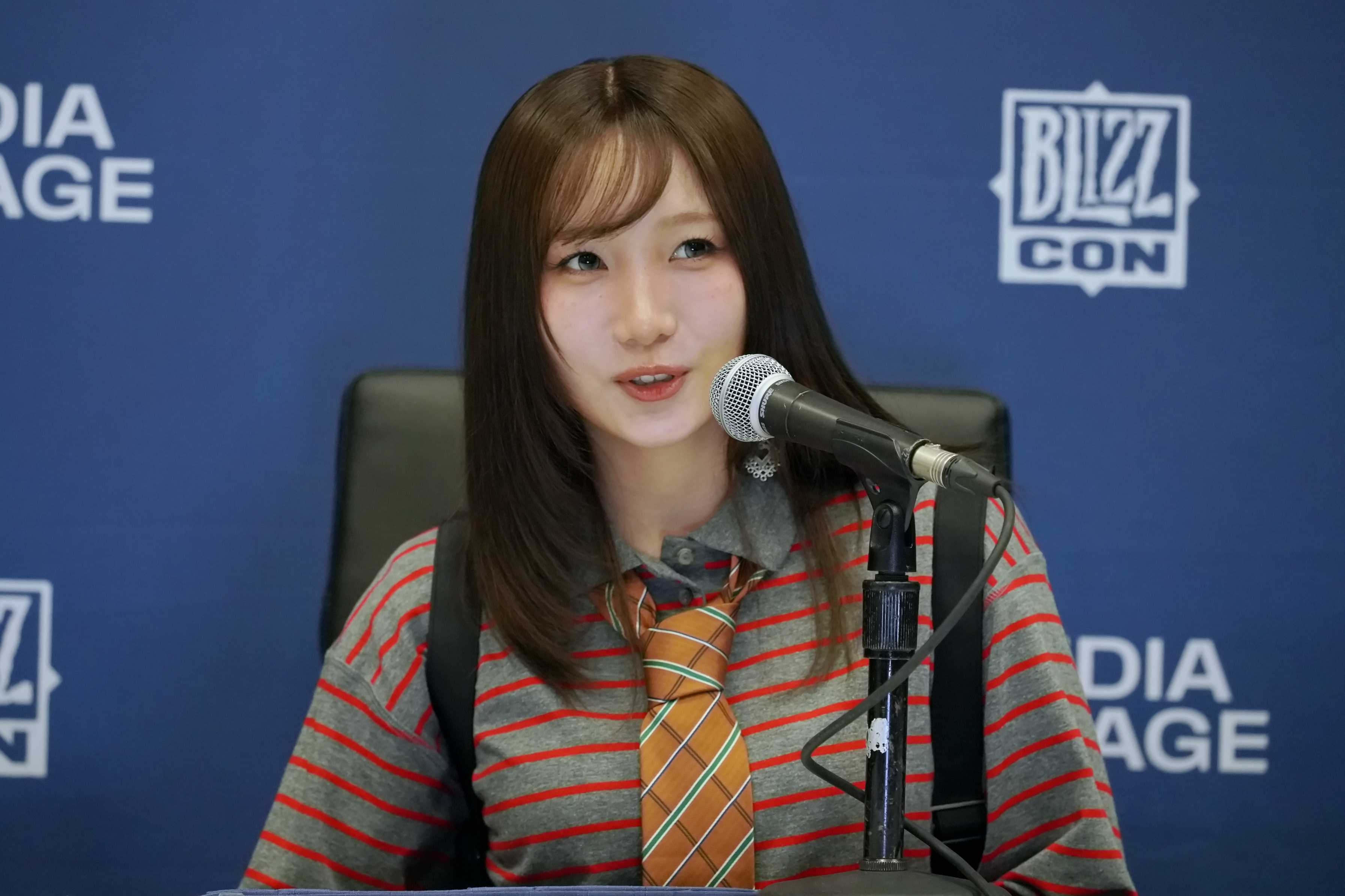 【BlizzCon 2026】專訪 YOASOBI,從霧子的視角寫歌!談〈Orion〉創作概念與 BlizzCon 中場秀